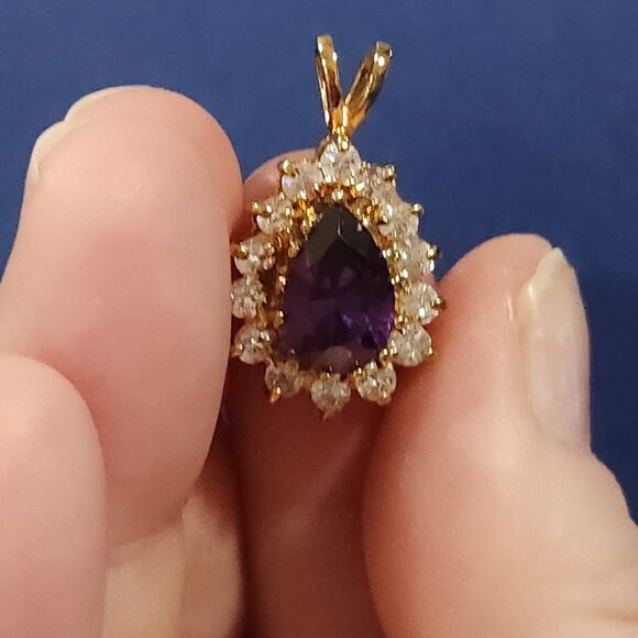 Pear Shaped Amethyst Pendant, 1 inch in length (no chain) - Picture 2 of 6